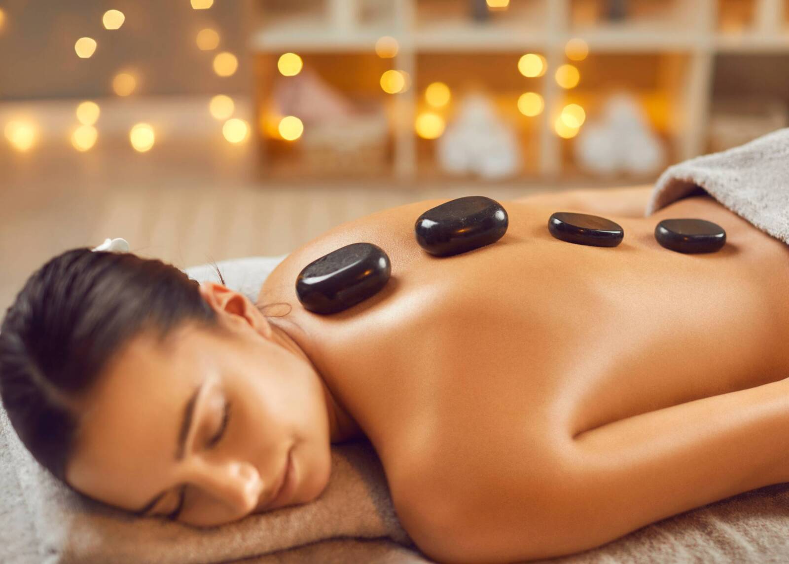 Hot-Stone-Massage